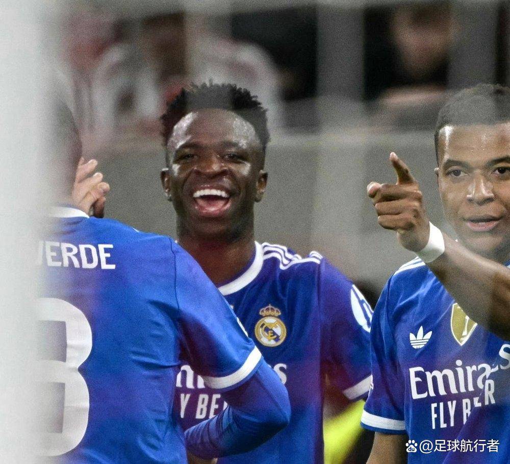 开云-伯恩利的主教练孔帕尼下课