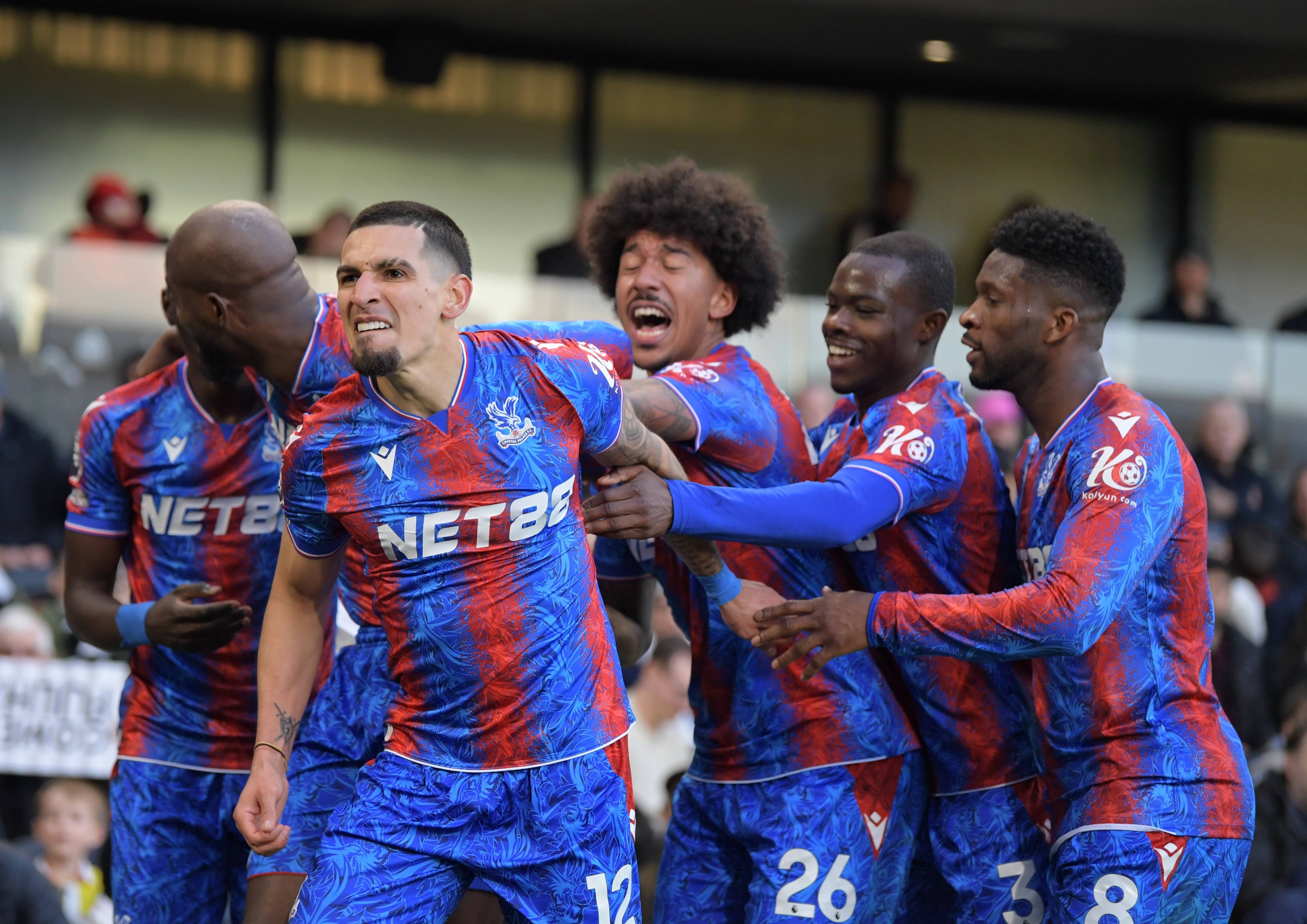 英超南安普顿对水晶宫